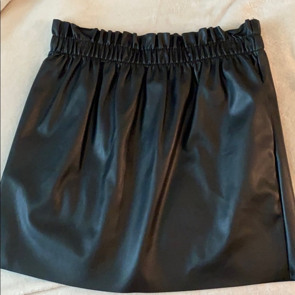 HM Black faux leather skirt